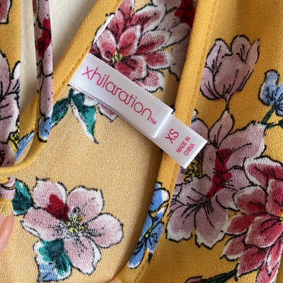 Target’s xhilaration Yellow Floral Dress - Picture 5 of 6